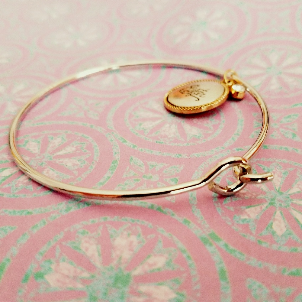 Sister Bracelet - Picture 4 of 4
